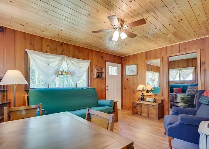 Walk To Lakefront! Cabin 21 Mi To Boyne Mtn Resort